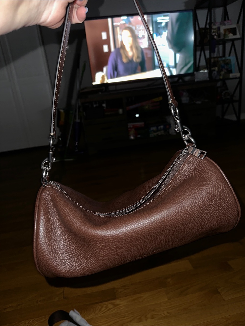 COACH Andre Barrel Bag 30 - Picture 6 of 6